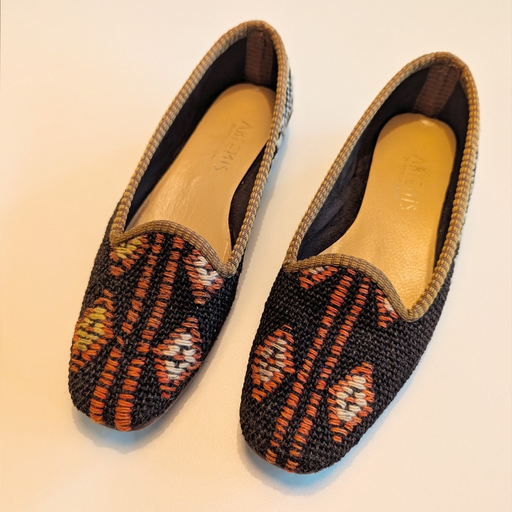 Artemis Design Co Kilim Flats ~ one of a kind! Size 39